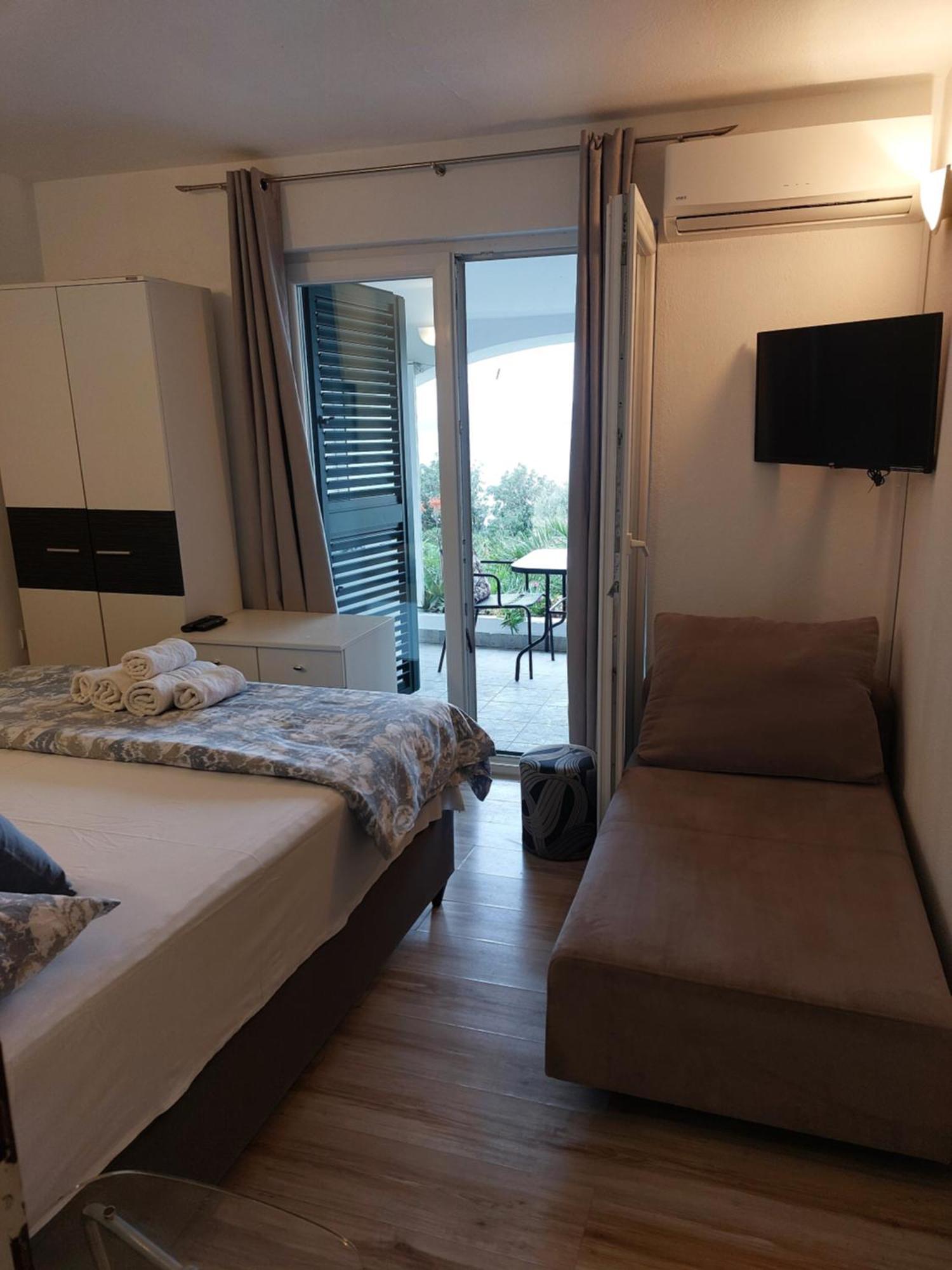Villa Bratus Promajna Kültér fotó